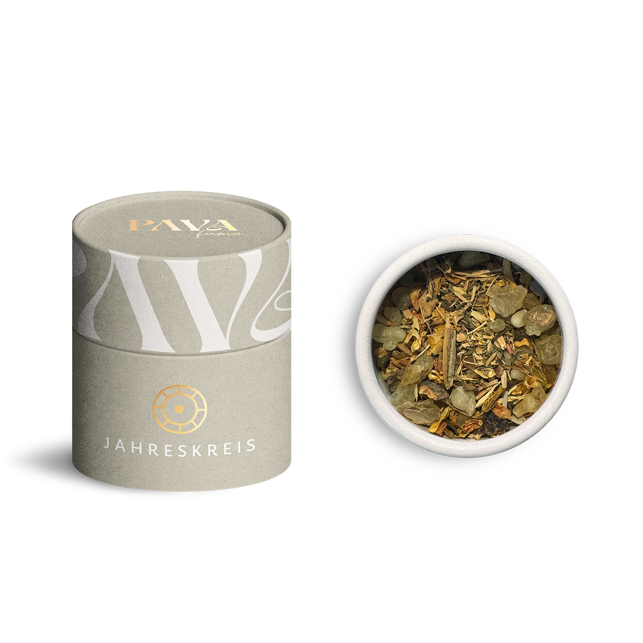 Jahreskreis Räuchermischung von PAVAFUMA: naturverbundene Komposition mit Harzen, Blüten und Kräutern zur Begleitung der acht Jahreskreisfeste. Links ist die edle, zylindrische Papp-Tube mit goldenem Jahresrad-Symbol zu sehen, rechts die geöffnete Tube von oben, in der die farbige Mischung sichtbar ist – u.a. mit Weihrauch, Beifuß und Sonnenblumenblüten.