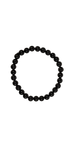 Ein elastisches Armband aus poliertem schwarzem Turmalin. Die runden Edelsteinperlen glänzen tiefschwarz und sind gleichmäßig aneinandergereiht. Das Armband liegt freigestellt auf hellem Hintergrund und vermittelt eine schlichte, kraftvolle Eleganz – ideal für Schutz, Klarheit und einen minimalistischen Look.