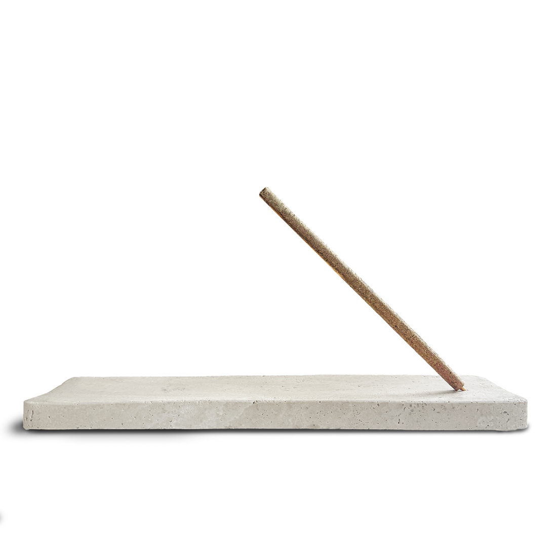 Minimalistischer Räucherstäbchenhalter aus hellem Travertinstein mit schlichter, flacher Platte – stilvolles Design für achtsame Rituale und moderne Wohnräume.