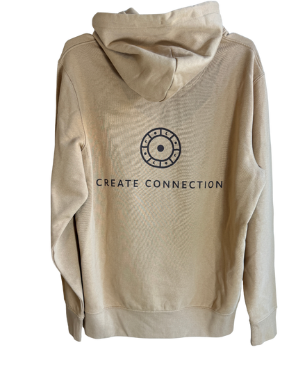 PAVA &quot;Create Connection&quot; Hoodie – Desert - warmer Desert-Ton, Rückseite mit Jahresradsymbol und ´create connection´-Aufschrift. 