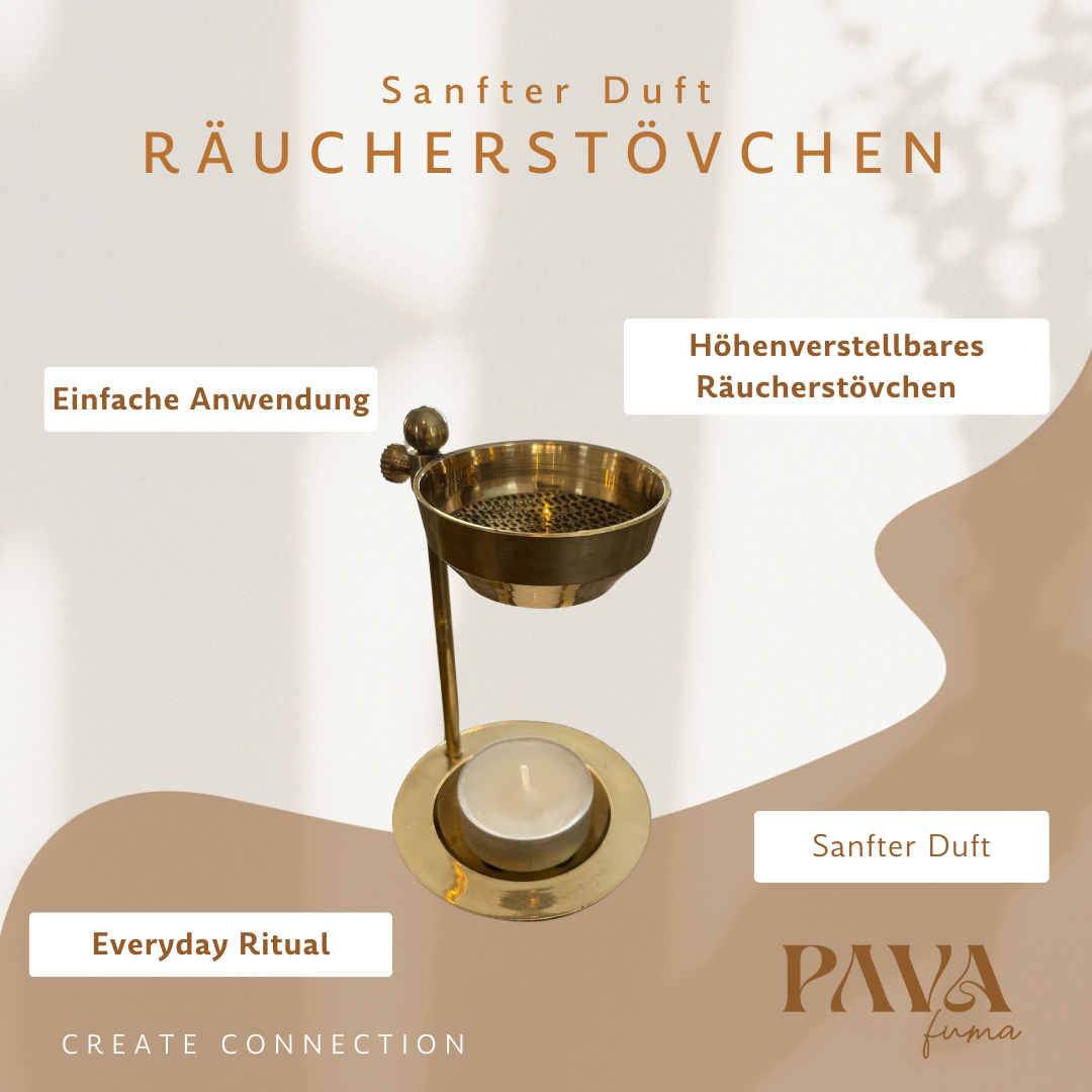 Höhenverstellbares Räucherstövchen aus Messing für sanfte Duftentfaltung mit Teelichtwärme. Das minimalistische Design verbindet Funktionalität mit Ästhetik. Text-Highlights wie „Einfache Anwendung“, „Sanfter Duft“ und „Everyday Ritual“ betonen die Alltagstauglichkeit des stilvollen Ritualtools. Auf hellem Hintergrund mit Lichtspiel und PAVA FUMA Claim „Create Connection“ inszeniert – hochwertig, klar, modern.
