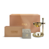 Elegantes Räucherset von PAVAFUMA mit Hojari Superior Weihrauch, hochwertigem goldfarbenem Stövchen, Teelicht und stilvoller Geschenkverpackung. Die Boxen tragen die Aufschriften „PAVAFUMA“ und „create connection“. Ideal für stilvolle Räucherrituale, Entspannung und besondere Momente. Hochwertiges Set für Achtsamkeit, Raumreinigung und bewusste Auszeiten.