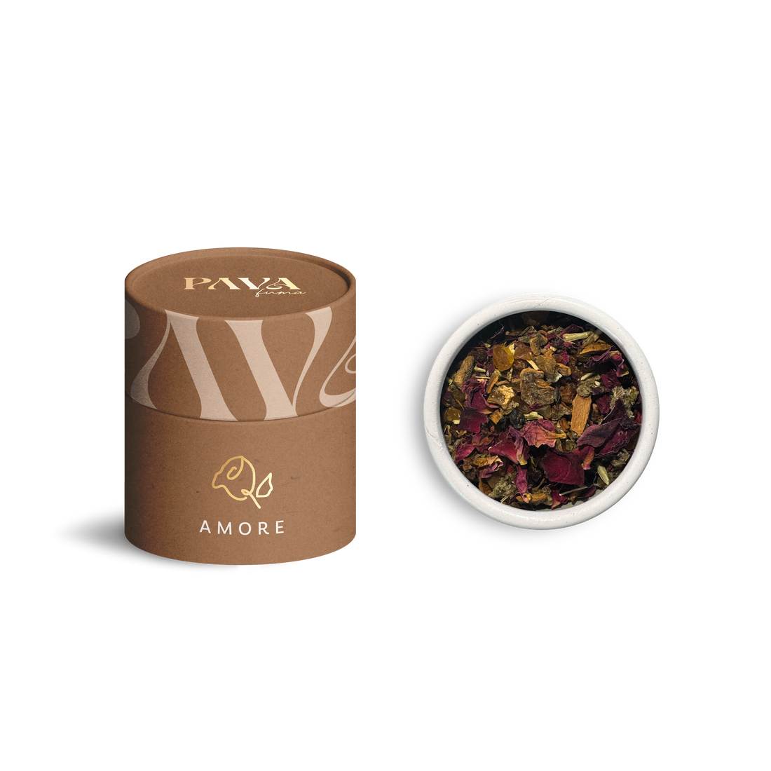 PAVA FUMA Räuchermischung ‚Amore‘ – stilvolle braune Tube mit goldener Rosen-Illustration, daneben die geöffnete Tube in Draufsicht, die die sinnliche Mischung zeigt: Rosenblüten, Myrrhe, Kräuter und Harze in warmen Rot-, Braun- und Goldtönen – ideal zur Herzöffnung und für achtsame Rituale.